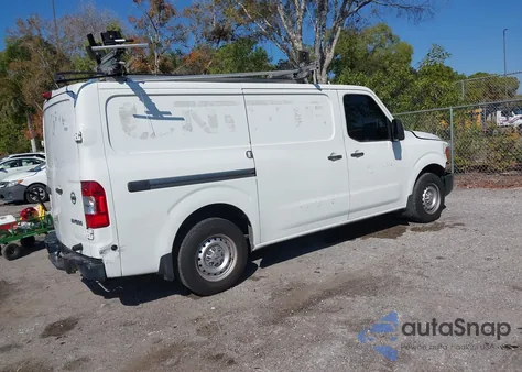 2017 Nissan Nv Cargo Nv1500 S V6 z USA, uszkodzony, nr VIN 1N6BF0KM2HN804674